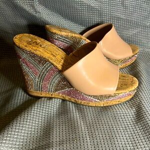 LOVIN INC BLINGIN’ WEDGES